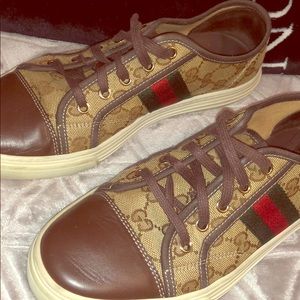 Gucci Shoes
